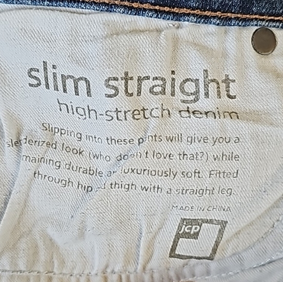 JCPenney Slim Straight Medium Wash Jeans Size Women's 10/30 Petite - Picture 10 of 11